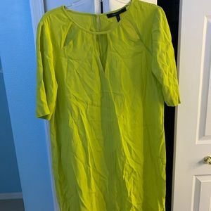 Like green short mid sleeve dress